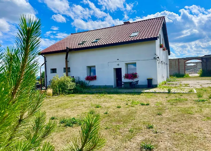 Apartament w willi Karczyn - noclegi dla miłośników natury i spokoju Apartamento